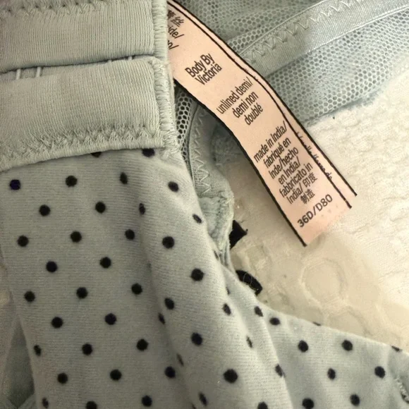 Victoria's Secret Lace Bra - Light Gray - Picture 3 of 3